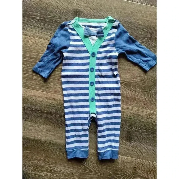 Cat & Jack baby boy one piece with bow tie size 0-3 months #1 - Picture 1 of 3